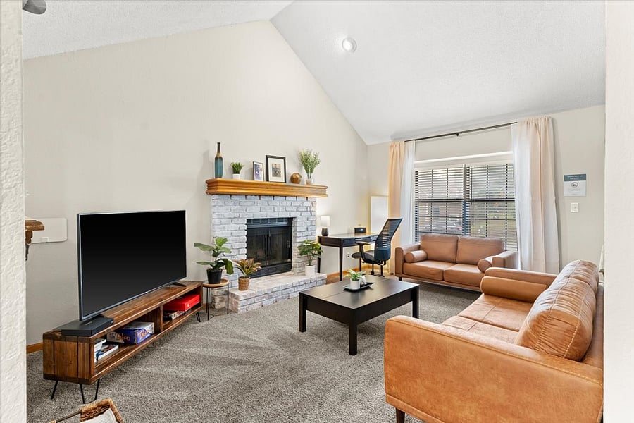 Furnished Finder property 379734_1 photo 5
