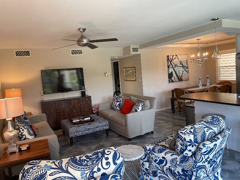 Both chairs swivel for either t.v watching or Bay watching. 