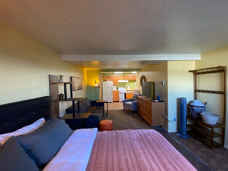 This studio apartment is roomy.