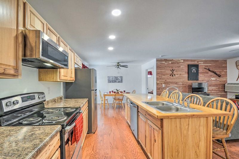 Furnished Finder property 379862_1 photo 3