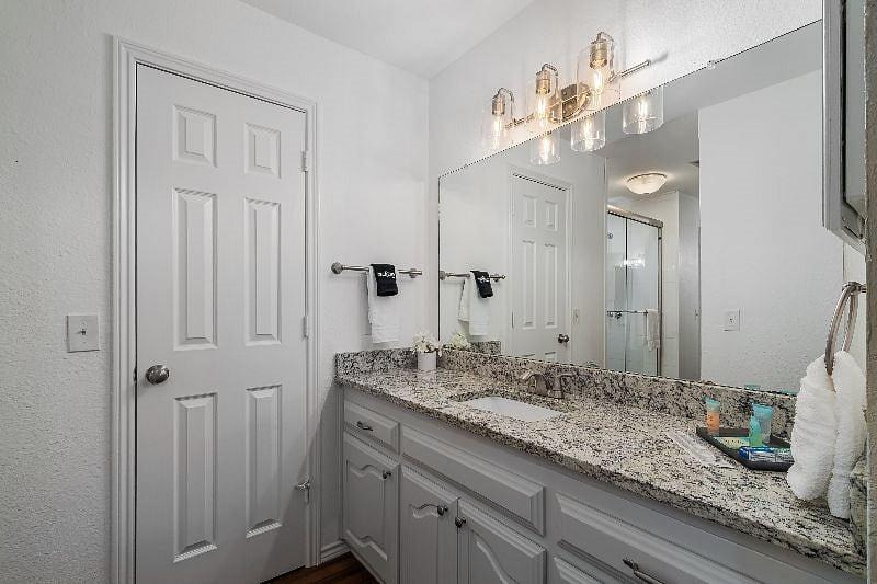 Furnished Finder property 379881_1 photo 28