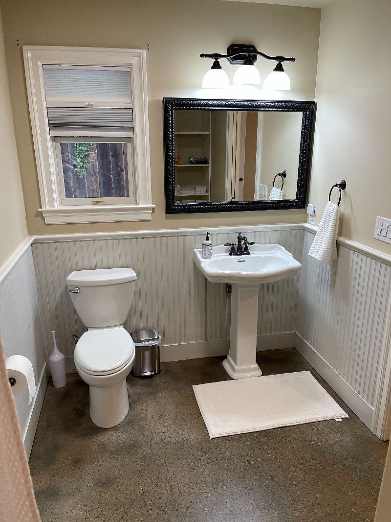 Furnished Finder property 379920_1 photo 8