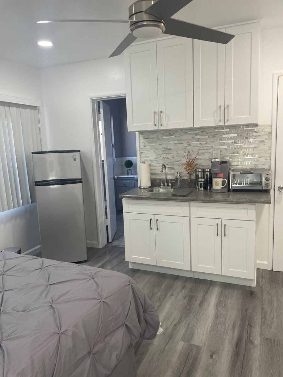 Furnished Finder property 379972_1 photo 9