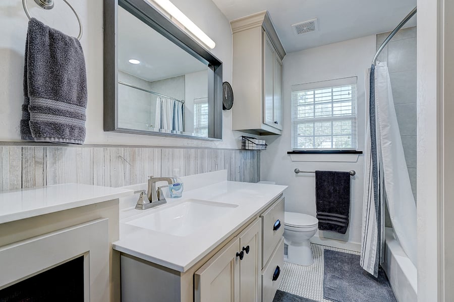 Private bath for bedroom 2