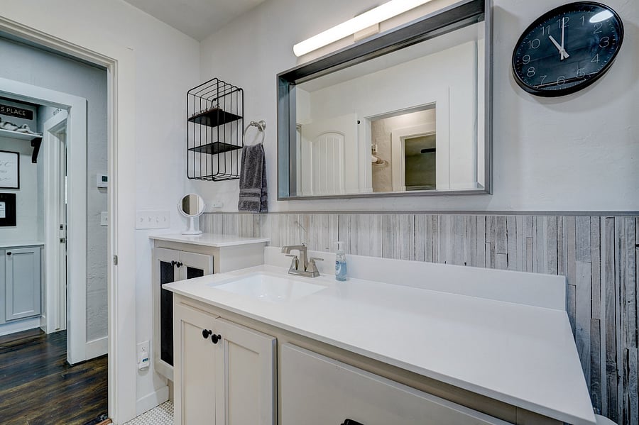 Flexible Private bath with keyed lock so additional guests will not have access if desired