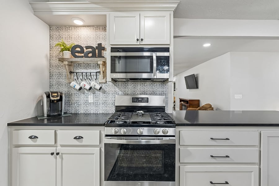 Furnished Finder property 380022_3 photo 10