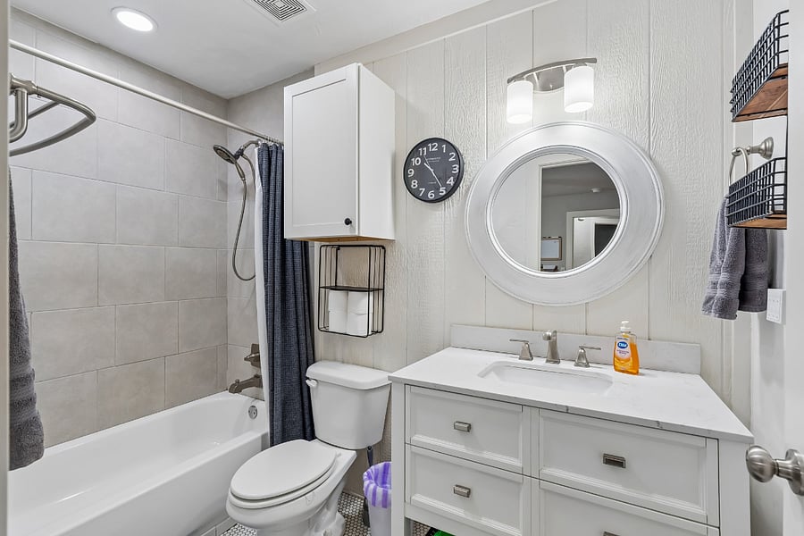 Furnished Finder property 380022_3 photo 45