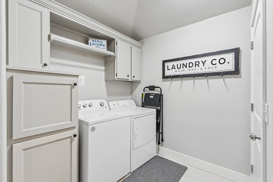 Furnished Finder property 380022_3 photo 27