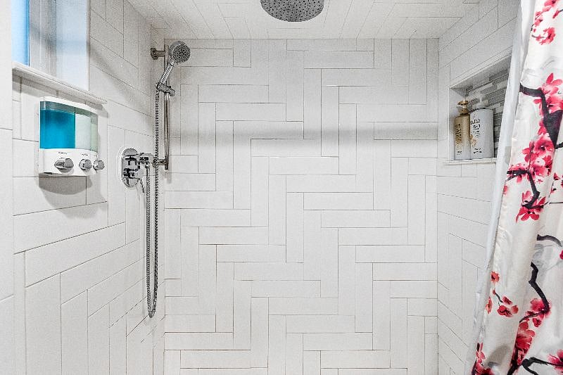 Dual shower head