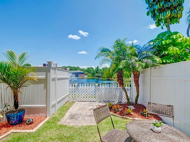 Furnished Finder property 380072_1 photo 15