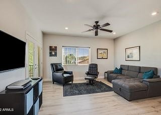 Furnished Finder property 380082_1 photo 8
