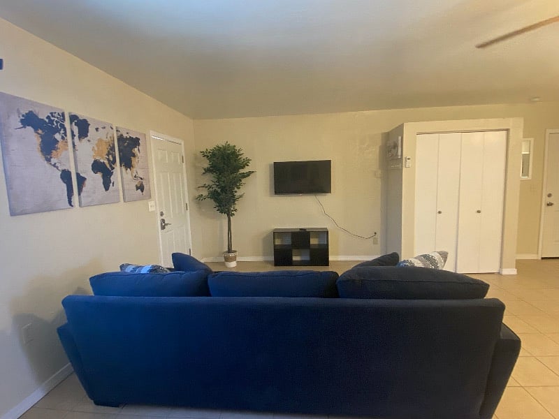 Furnished Finder property 380107_1 photo 5