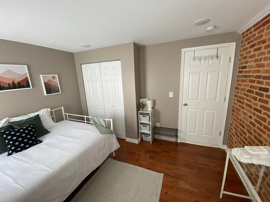 Furnished Finder property 380121_1 photo 6
