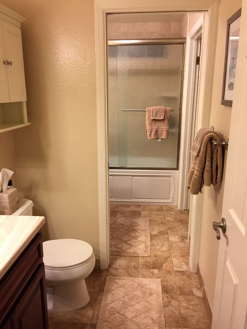 Furnished Finder property 380145_1 photo 12