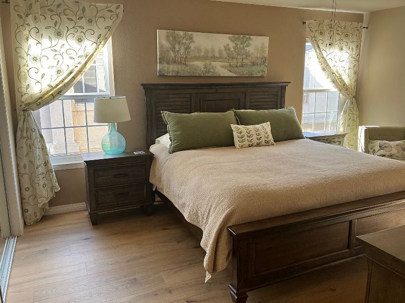 Furnished Finder property 380145_1 photo 7