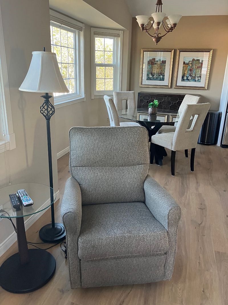 Furnished Finder property 380145_1 photo 5
