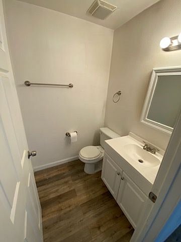 Furnished Finder property 380206_1 photo 10