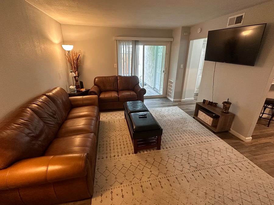 Furnished Finder property 380206_1 photo 5