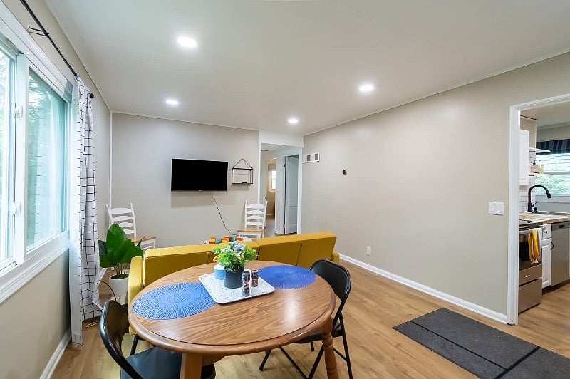 Furnished Finder property 380207_1 photo 6