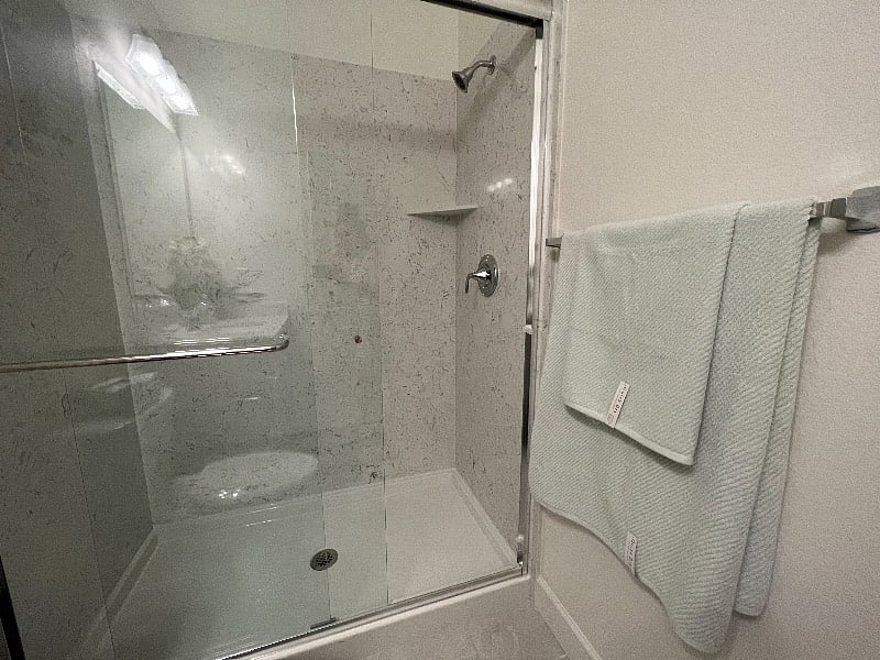Furnished Finder property 380232_1 photo 22
