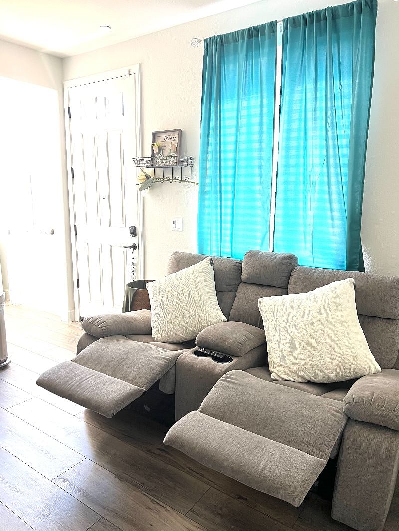 Furnished Finder property 380232_1 photo 12