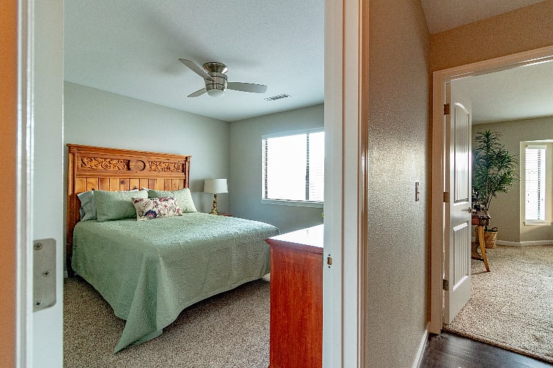 Furnished Finder property 380252_3 photo 24