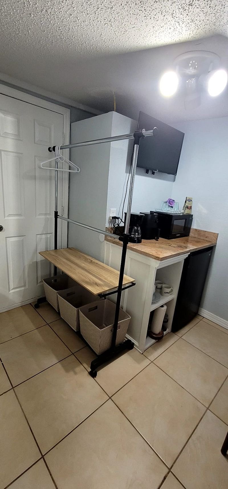 mini fridge, toaster, personal air fryer & blender, microwave, plates , cups , silverware , coffee, sugar, salt &pepper