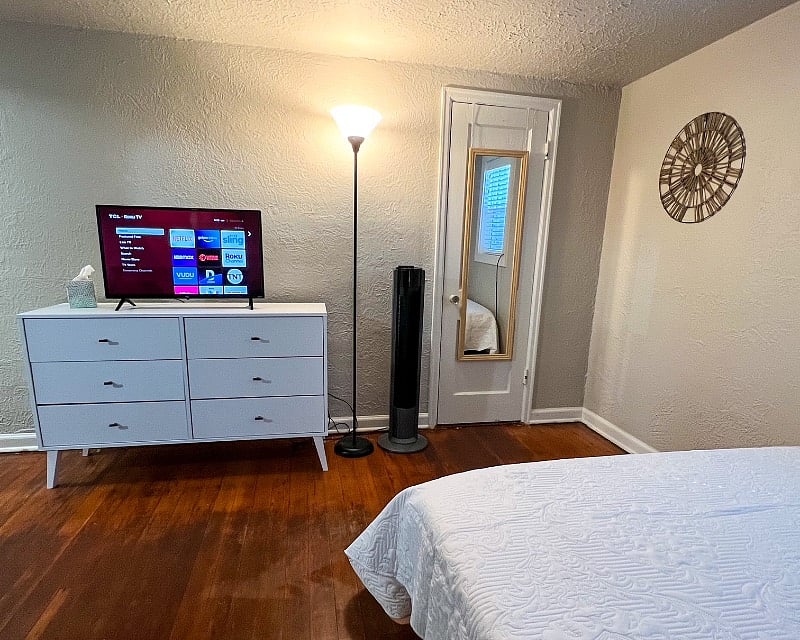 Furnished Finder property 380332_2 photo 3