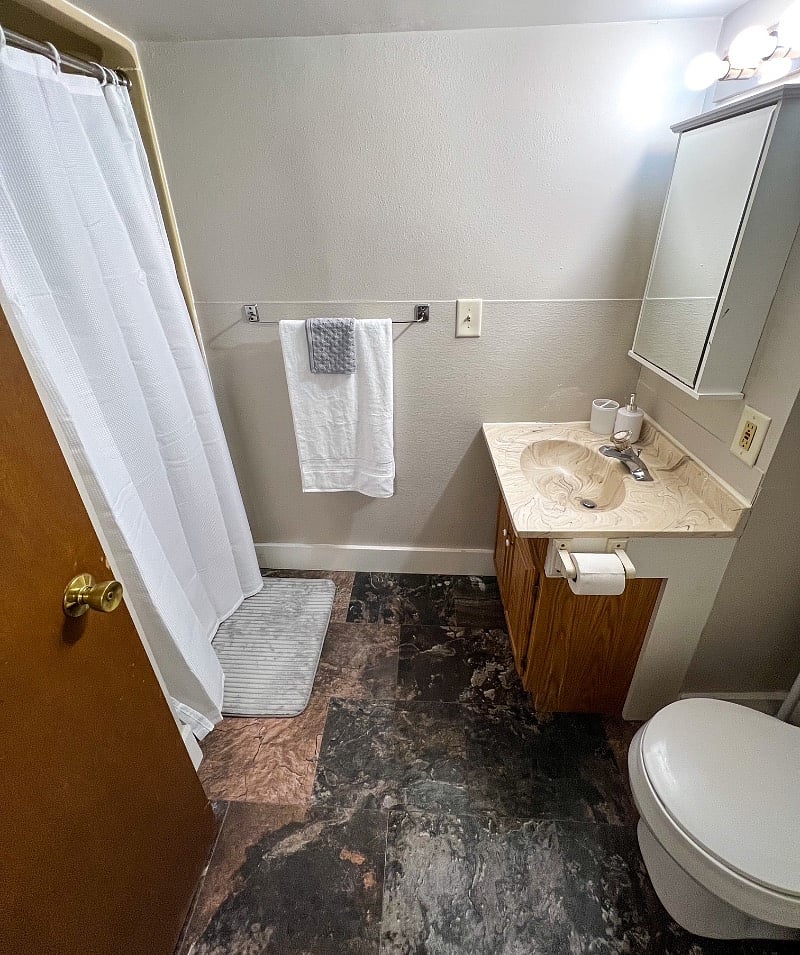 Furnished Finder property 380332_2 photo 9