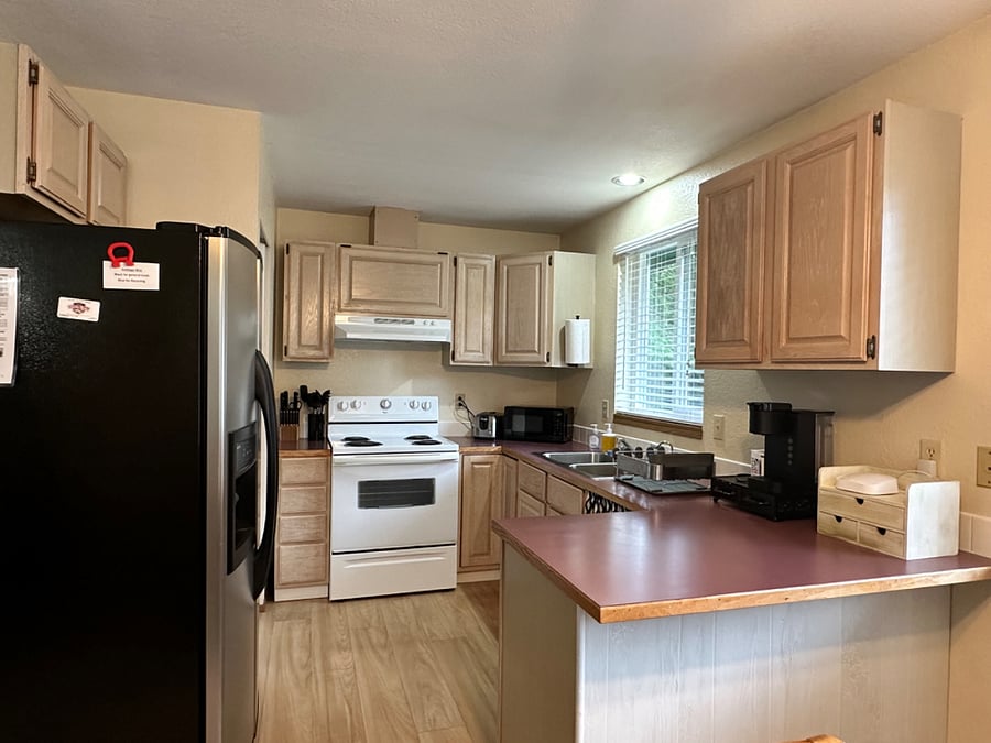 Furnished Finder property 380338_1 photo 7