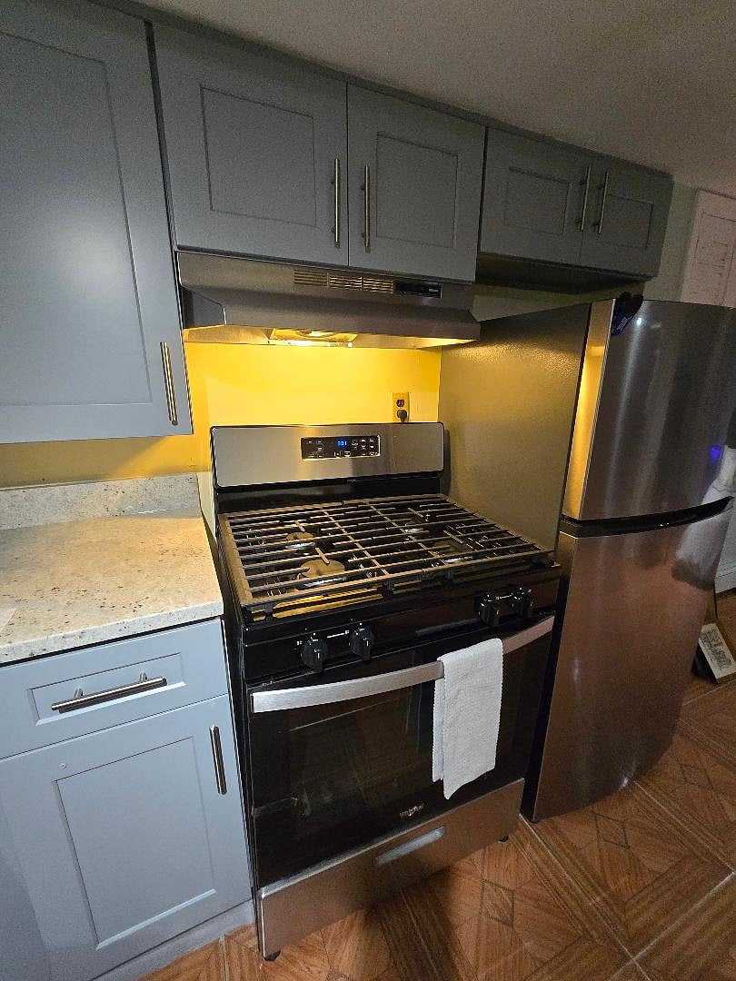 Furnished Finder property 380344_2 photo 8