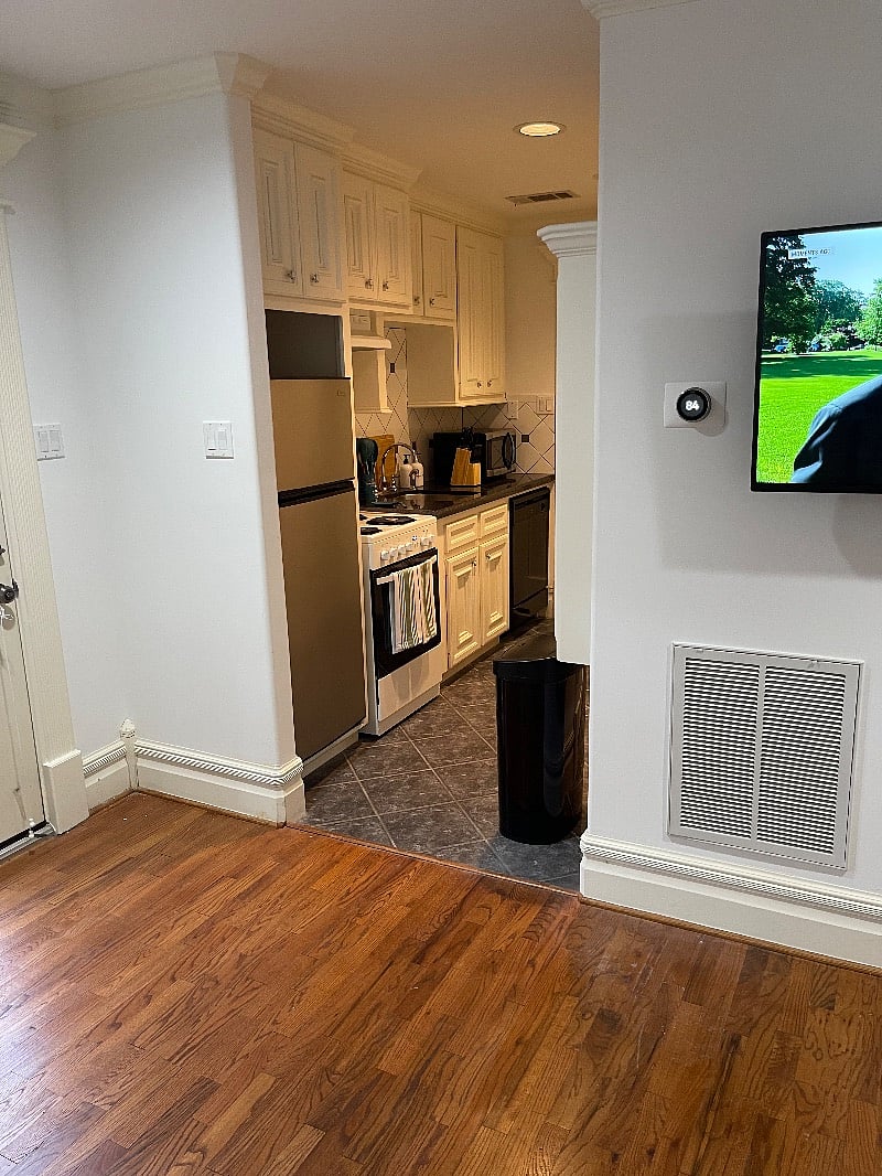 Furnished Finder property 380360_1 photo 14