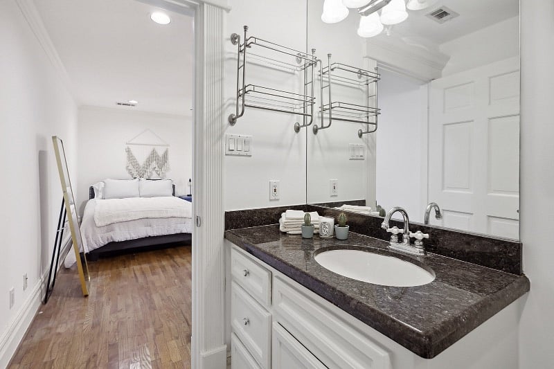 Furnished Finder property 380360_1 photo 4
