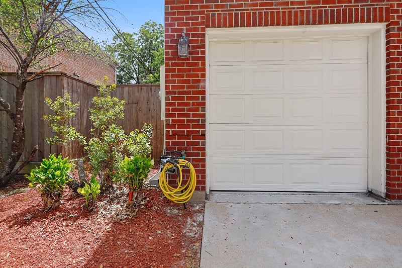 Furnished Finder property 380360_1 photo 25