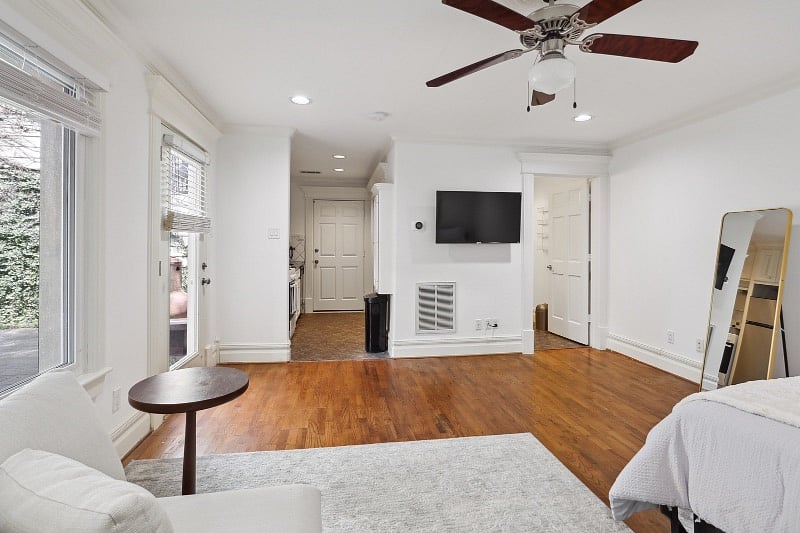 Furnished Finder property 380360_1 photo 10