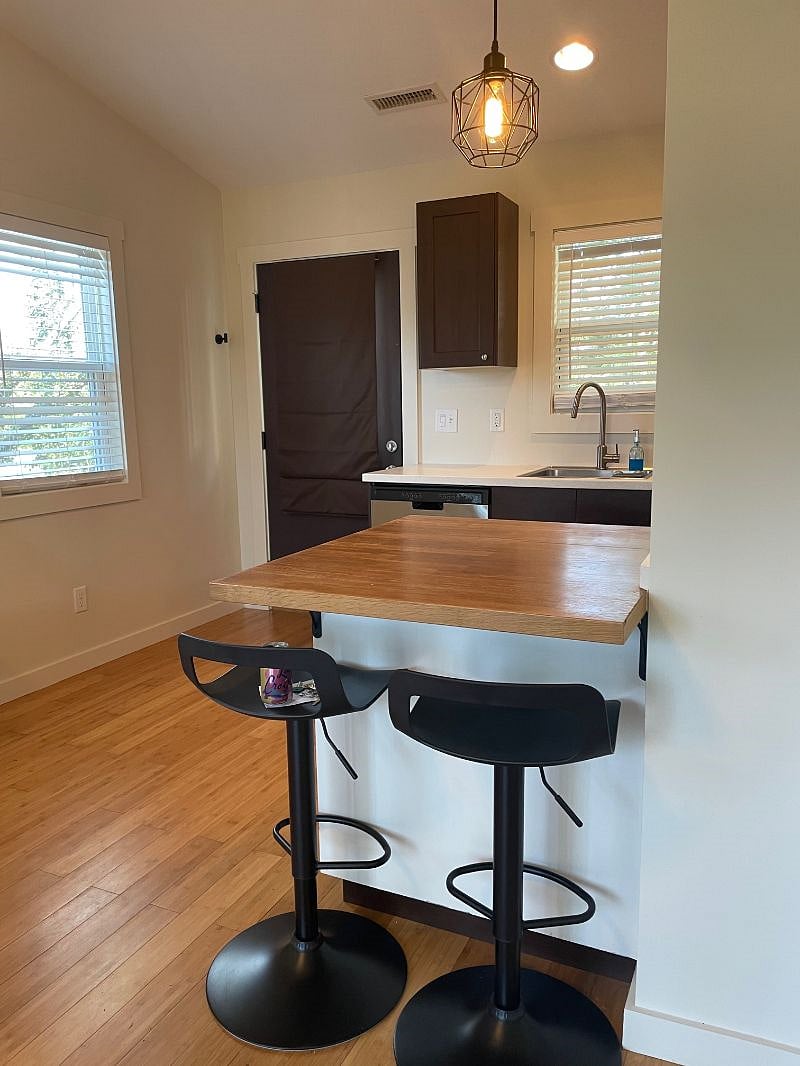 Furnished Finder property 380368_1 photo 4