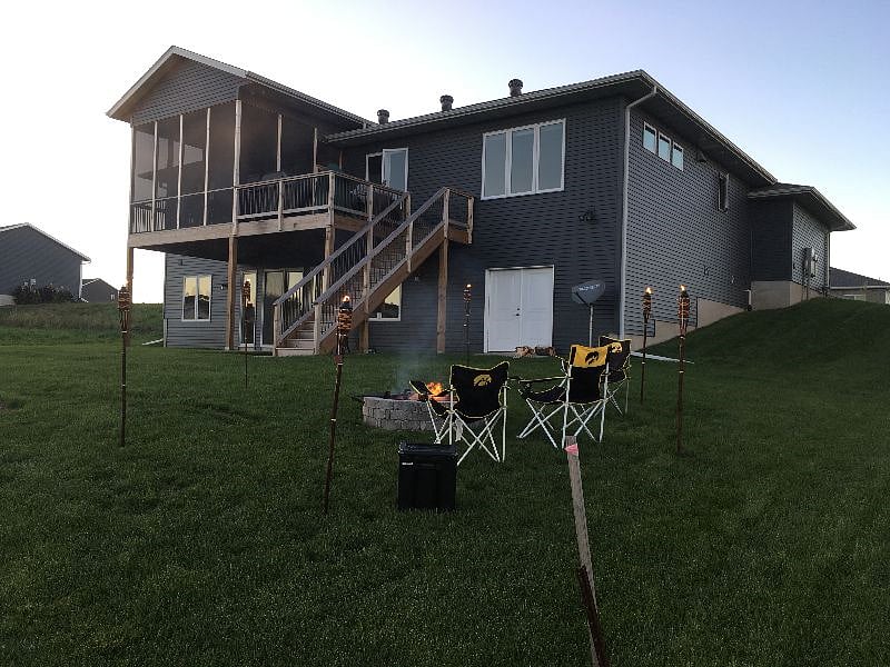 Furnished Finder property 380375_1 photo 2