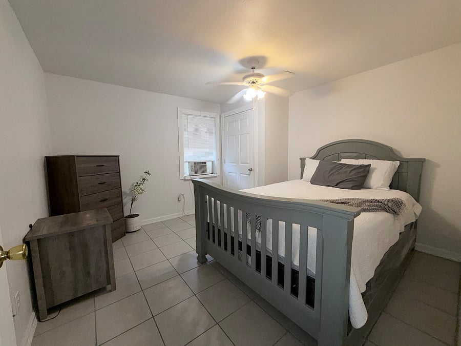 Furnished Finder property 380380_1 photo 4