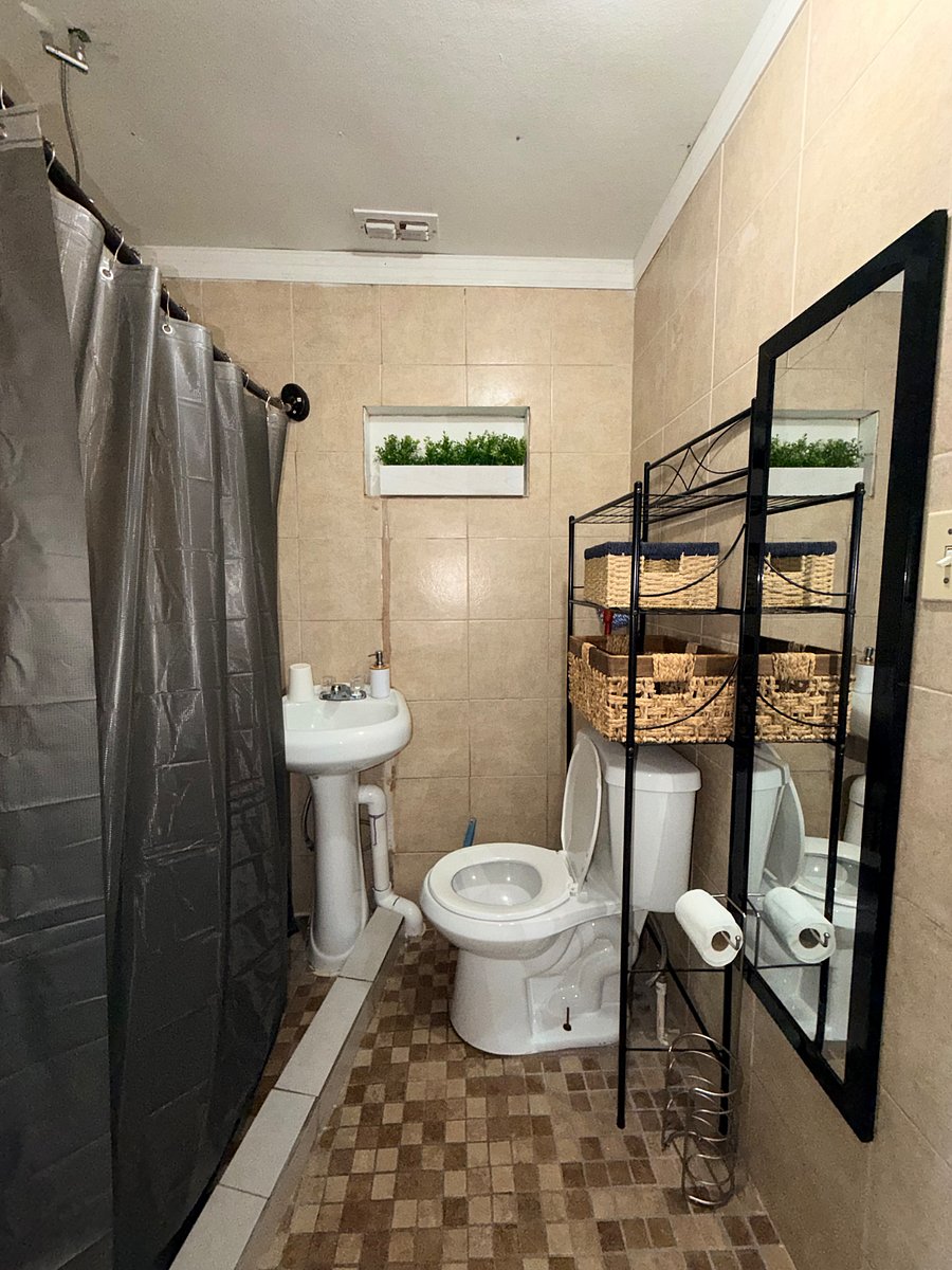 Furnished Finder property 380380_1 photo 5