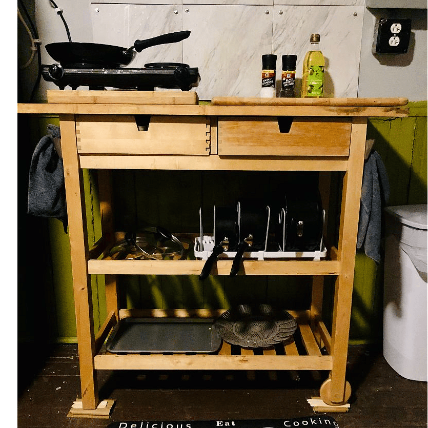 Fully equipped kitchen