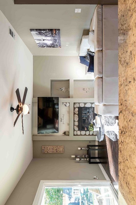 Furnished Finder property 380427_1 photo 3
