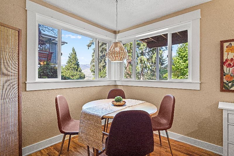 Furnished Finder property 380494_1 photo 6