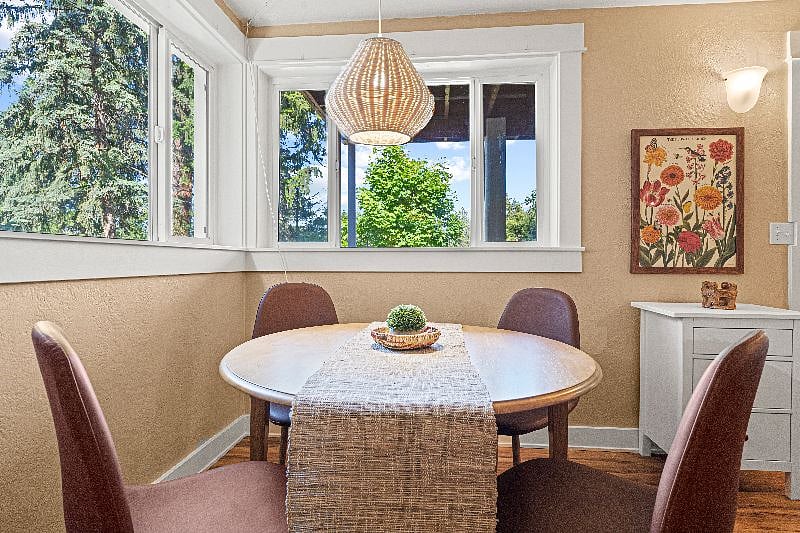 Furnished Finder property 380494_1 photo 7