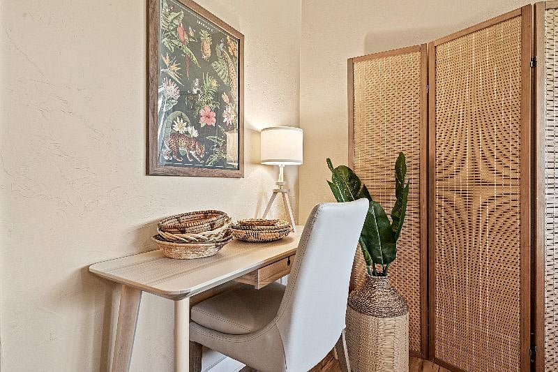 Furnished Finder property 380494_1 photo 8