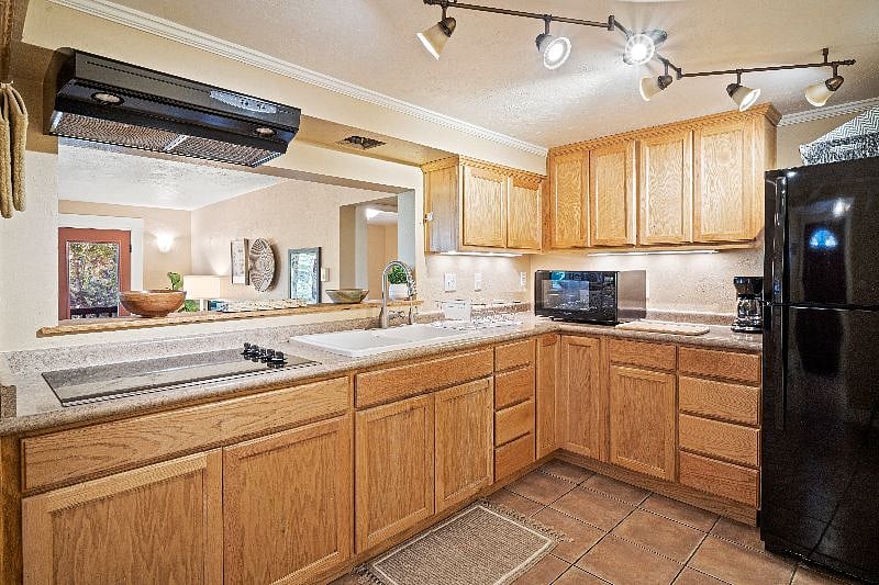 Furnished Finder property 380494_1 photo 11