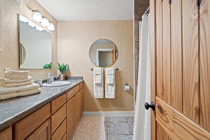 Furnished Finder property 380494_1 photo 15