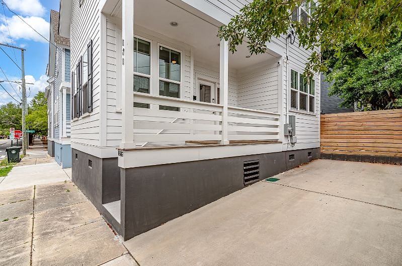 Furnished Finder property 380534_1 photo 15