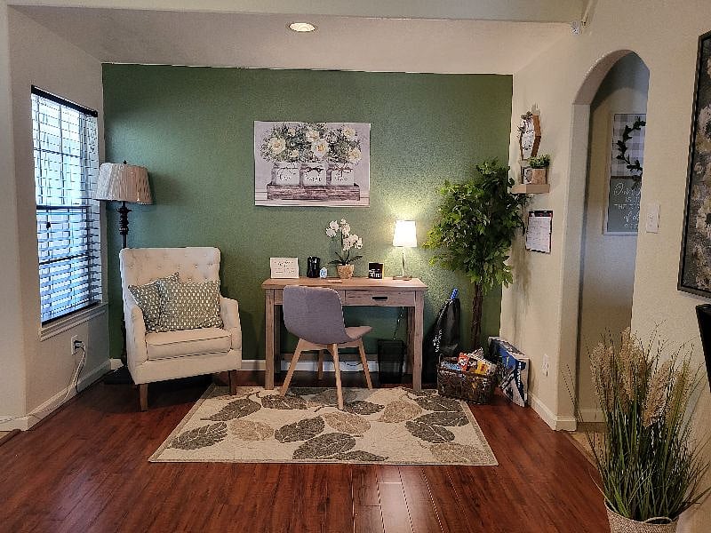 Furnished Finder property 380539_1 photo 4