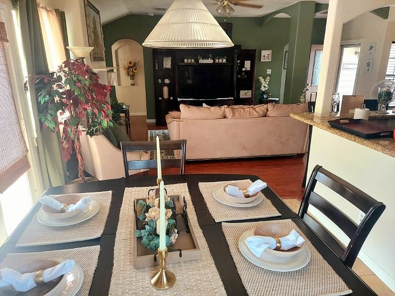 Furnished Finder property 380539_1 photo 6