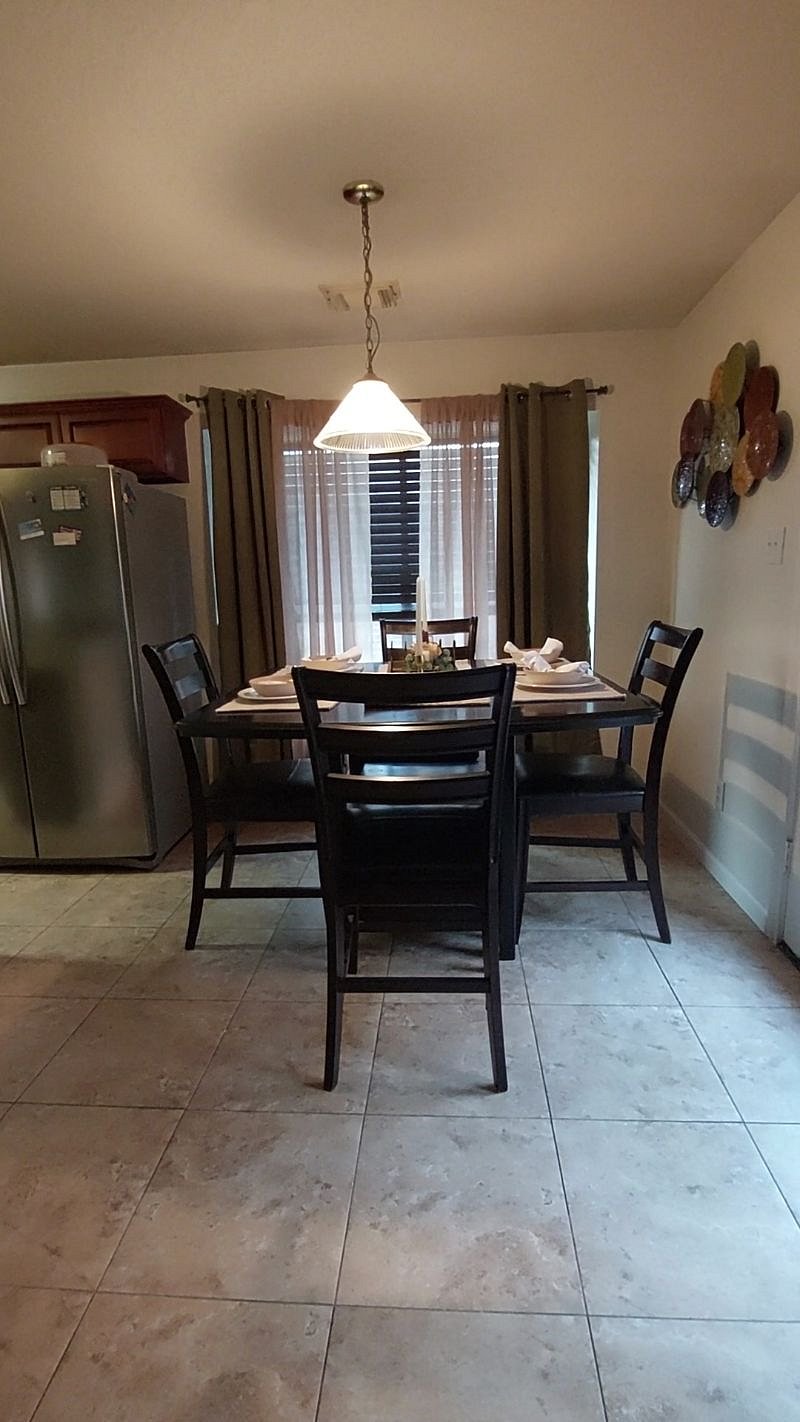 Furnished Finder property 380539_1 photo 11